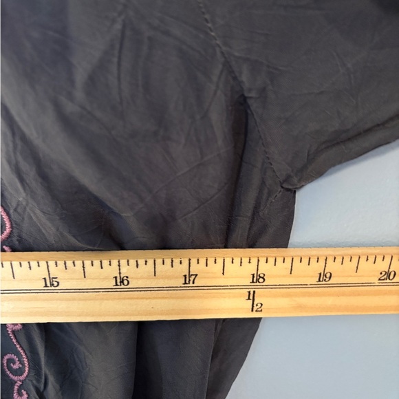 Johnny Was boho tunic embroidered flowers *flaw- bleach spots* upcycled? Sz med - Picture 10 of 11